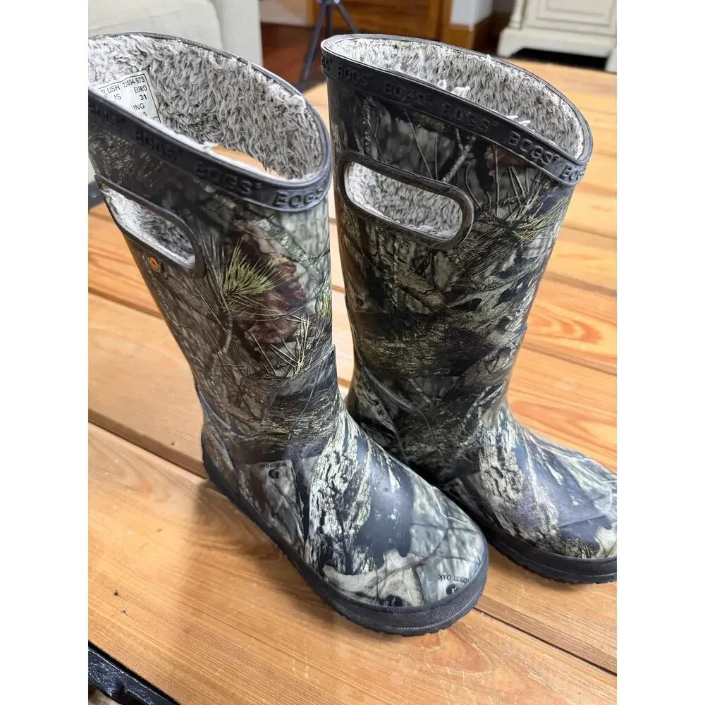 Bogs Boys Insulated Camo Rain Boots Size 1 Waterproof Winter Hunting Boots